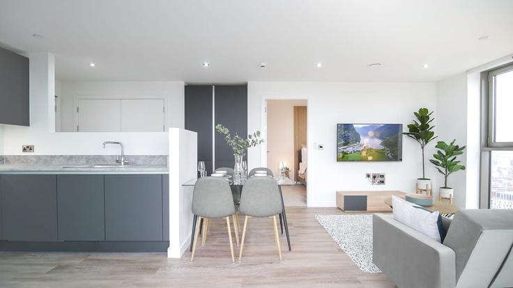 Sala de estar elegantemente projetada com móveis modernos em um apartamento no Building William Jessop Court - theheim - 1499228 em Manchester, Manchester