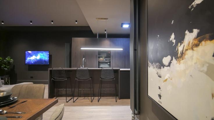 Manchester ManchesterのBuilding Dale Street - theheim - 1499253のアパートメントにある、モダンな家具を備えたエレガントなデザインのリビングルーム