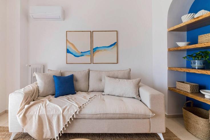 Central Athens, Athens에 위치한 Building Kallirrois - thehomis - 1358928 유닛의 세련된 인테리어가 돋보이는 거실 Central Athens, Athens에 위치한 Building Kallirrois - thehomis - 1358928 유닛의 세련된 인테리어가 돋보이는 거실