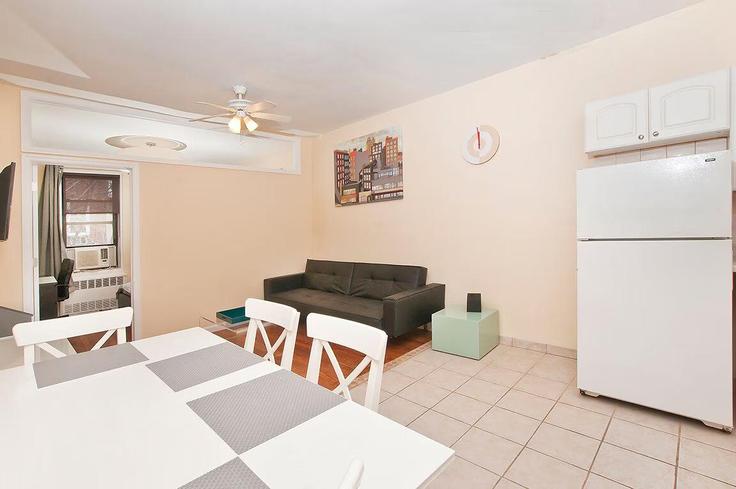 2 yatak odalı mobilyalı daire East 80th Street 1032066P , Manhattan, New York, fotoğraf 1 2 yatak odalı mobilyalı daire East 80th Street 1032066P , Manhattan, New York, fotoğraf 1