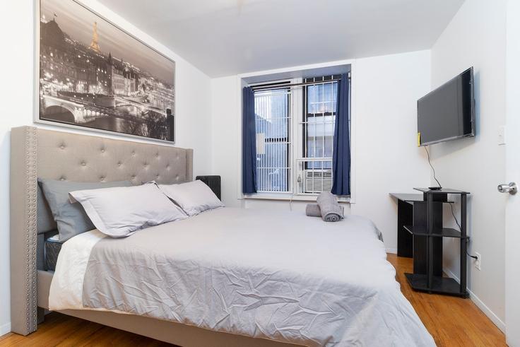 New York Manhattan에 위치한 East 95th Street 1032037P의 2침실 가구 완비 유닛, 사진 1 New York Manhattan에 위치한 East 95th Street 1032037P의 2침실 가구 완비 유닛, 사진 1