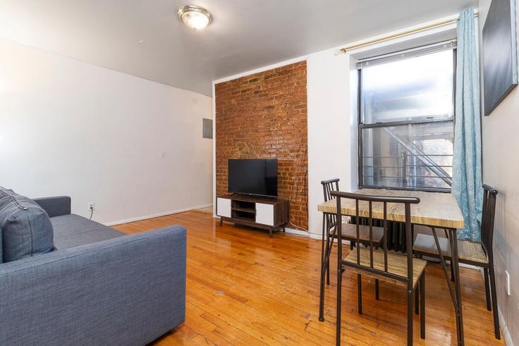 Manhattan, New York에 위치한 Building 3rd Avenue - thelocalstay - 1058688 - NYC 유닛의 세련된 인테리어가 돋보이는 거실