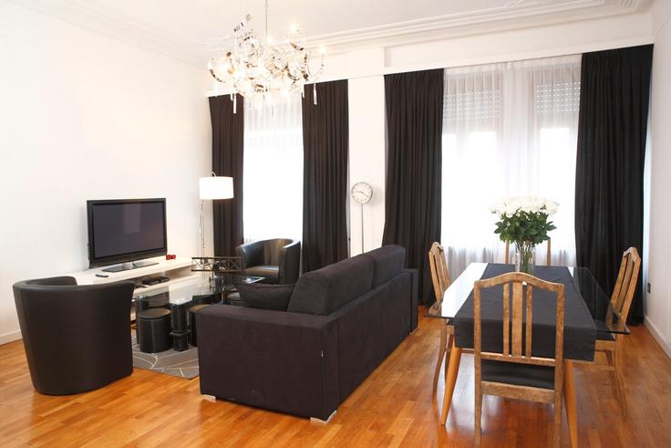 Building Avenue de la Liberté - thequeenluxuryapartments - 1045283 - LUX adresindeki bir dairede modern mobilyalarla zarif bir şekilde tasarlanmış oturma odası Luxembourg, Luxembourg