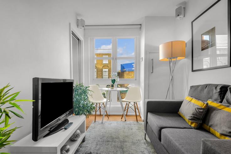 London Borough of Camden, London에 위치한 Building Randolph Street - thesquare-serviced-apartments - 1271981 - LON 유닛의 세련된 인테리어가 돋보이는 거실
