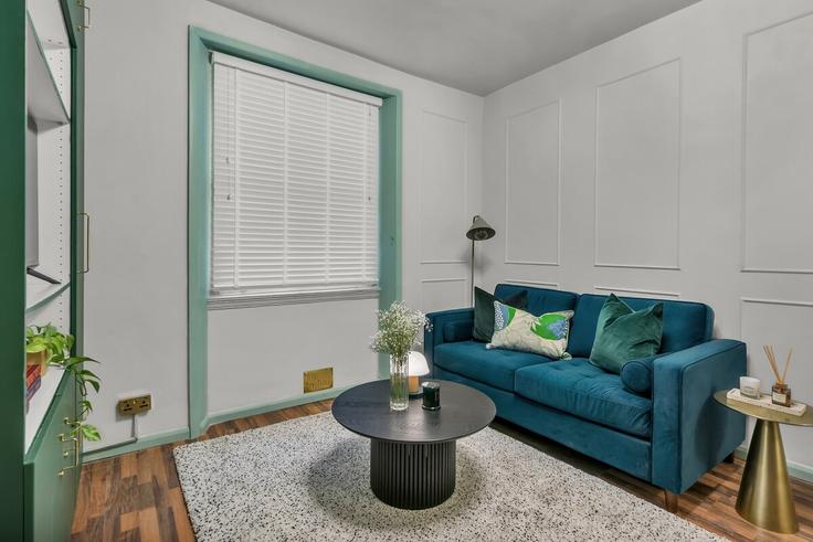 Salle de séjour élégante avec mobilier moderne dans un appartement à Building Eardley Crescent - thesquare-serviced-apartments - 1271971 - LON à Royal Borough of Kensington and Chelsea, London