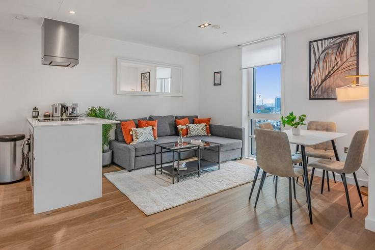 Salle de séjour élégante avec mobilier moderne dans un appartement à Building Redchurch Street - thesquare-serviced-apartments - 1523574 à London Borough of Tower Hamlets, London Salle de séjour élégante avec mobilier moderne dans un appartement à Building Redchurch Street - thesquare-serviced-apartments - 1523574 à London Borough of Tower Hamlets, London