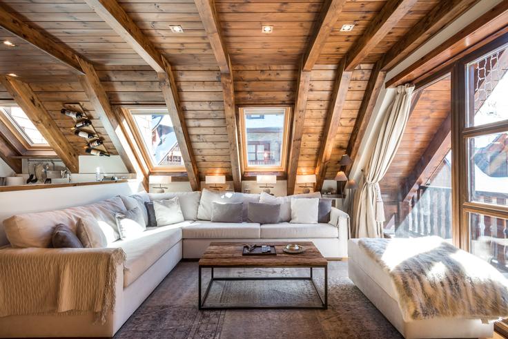 Sala de estar elegantemente projetada com móveis modernos em um apartamento no Building Calle Perimetrau - totiaran-sl - 1336218 em Baqueira, Baqueira Sala de estar elegantemente projetada com móveis modernos em um apartamento no Building Calle Perimetrau - totiaran-sl - 1336218 em Baqueira, Baqueira