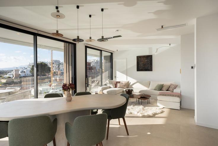 Salle de séjour élégante avec mobilier moderne dans un appartement à Building Partida Torres Norte Urb - united-renters - 1346649 à La Vila Joiosa, La Vila Joiosa Salle de séjour élégante avec mobilier moderne dans un appartement à Building Partida Torres Norte Urb - united-renters - 1346649 à La Vila Joiosa, La Vila Joiosa