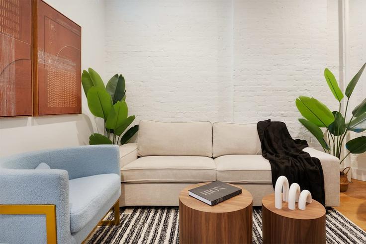 2 chambre appartement meublé à 1st Avenue 1022017P , Manhattan, New York, photo 1 2 chambre appartement meublé à 1st Avenue 1022017P , Manhattan, New York, photo 1