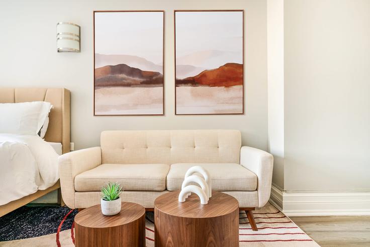 Manhattan, New York에 위치한 Building West 73rd Street - urbanfurnished-guesty - 1022062 - NYC 유닛의 세련된 인테리어가 돋보이는 거실