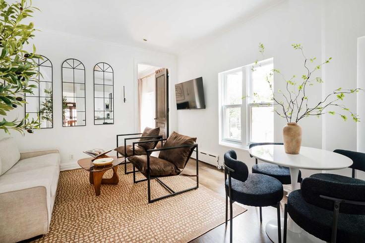 2 apartamento de un dormitorio amueblado en West 8th Street 1255905P , Manhattan, New York, foto 1