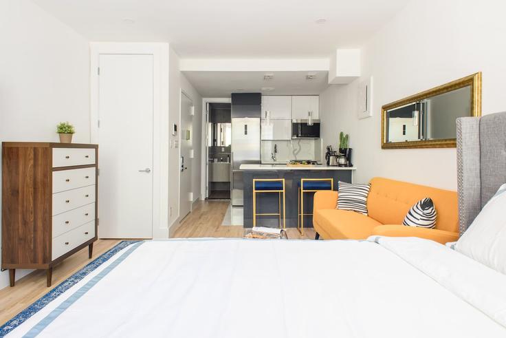 Manhattan, New York에 위치한 Building East 84th Street - urbanfurnished-guesty - 1021948 - NYC 아파트의 세련된 인테리어가 돋보이는 거실 Manhattan, New York에 위치한 Building East 84th Street - urbanfurnished-guesty - 1021948 - NYC 아파트의 세련된 인테리어가 돋보이는 거실