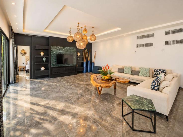 Building Aldea Zama - vacaanda - 1508951 adresindeki bir dairede modern mobilyalarla zarif bir şekilde tasarlanmış oturma odası Tulum, Tulum