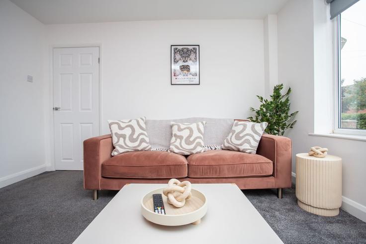 Hartlepool, Hartlepool에 위치한 Building Darwin Grove - vacant-nests - 1351344 아파트의 세련된 인테리어가 돋보이는 거실