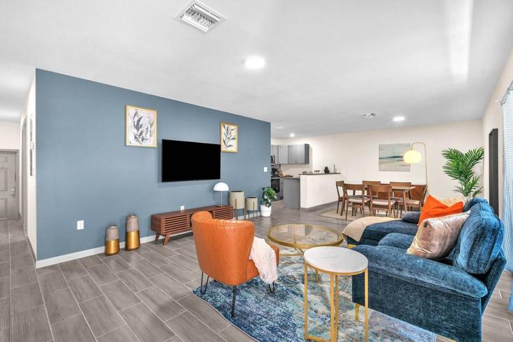 Elegantly designed living room with modern furnishings in an apartment at Building Northwest 32nd Street - vacarya-1 - 1697840 in Miami, Miami Elegantly designed living room with modern furnishings in an apartment at Building Northwest 32nd Street - vacarya-1 - 1697840 in Miami, Miami