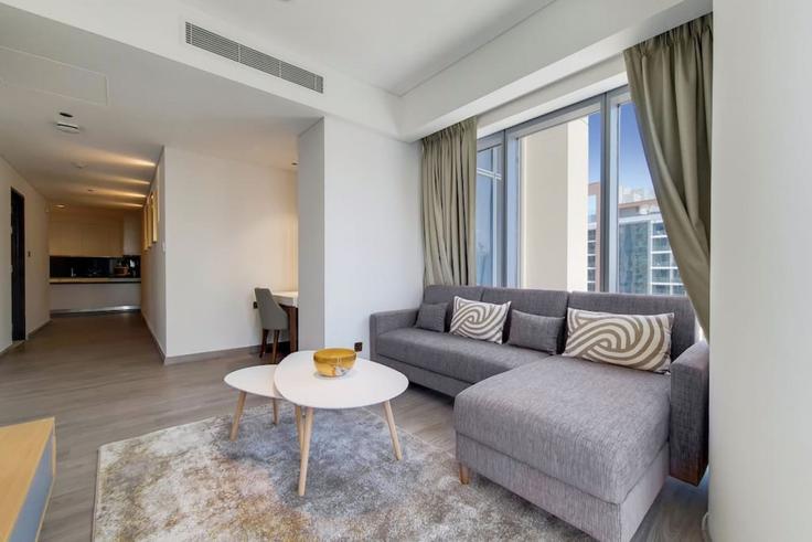Dubai Marina, Dubai에 위치한 Building Tariaq Bedon Esm - vacationer - 1046620 - DXB 아파트의 세련된 인테리어가 돋보이는 거실