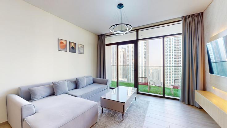 Dubai Ras Al KhorのBuilding Tariaq Bedon Esm - vacationer - 1311540 - DXBのアパートメントにある、モダンな家具を備えたエレガントなデザインのリビングルーム