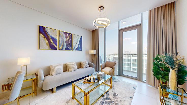 Sala de estar elegantemente projetada com móveis modernos em um apartamento no Building Tariaq Bedon Esm - vacationer - 1340537 em Al Merkadh, Dubai