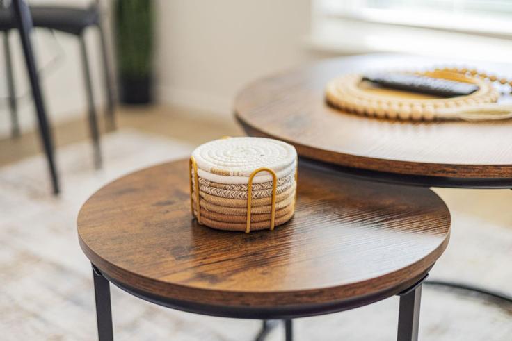 Dallas DallasのBuilding West 9th Street - valhalla-suites - 1373717のアパートメントにある、モダンな家具を備えたエレガントなデザインのリビングルーム Dallas DallasのBuilding West 9th Street - valhalla-suites - 1373717のアパートメントにある、モダンな家具を備えたエレガントなデザインのリビングルーム