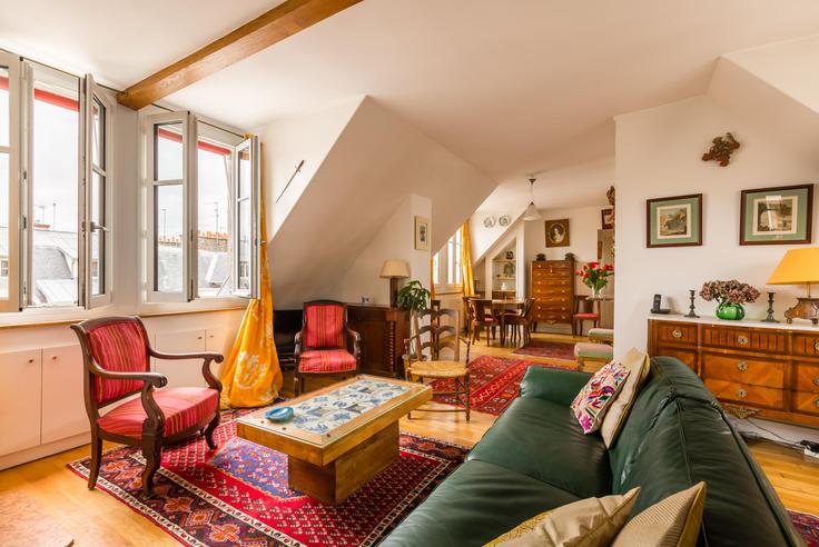 3 yatak odalı mobilyalı daire Quai d'Orsay 398303P , 7th arrondissement, Paris, fotoğraf 1