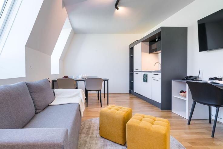 Vienna, Vienna 소재 Building Stuwerstraße - viennaresidences - 1049196 - VIE 유닛에 마련된, 현대적인 가구로 꾸며진 우아한 디자인의 거실