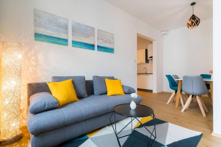 Building Herbststraße - viennaresidences - 1049180 - VIE adresindeki bir dairede modern mobilyalarla zarif bir şekilde tasarlanmış oturma odası Vienna, Vienna