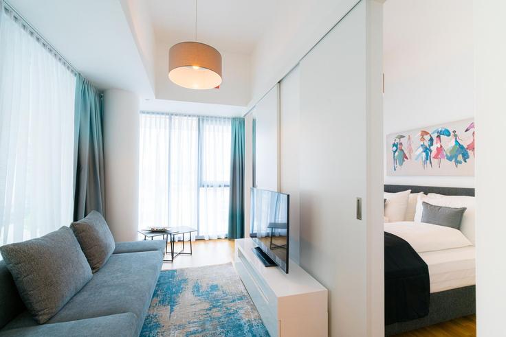 Elegante sala de estar con mobiliario moderno en un apartamento en Building Simon-Wiesenthal-Gasse - viennaresidences - 1049268 - VIE en Vienna, Vienna Elegante sala de estar con mobiliario moderno en un apartamento en Building Simon-Wiesenthal-Gasse - viennaresidences - 1049268 - VIE en Vienna, Vienna