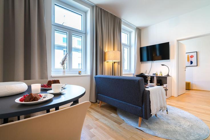 Building Stuwerstraße - viennaresidences - 1049204 - VIE adresindeki bir dairede modern mobilyalarla zarif bir şekilde tasarlanmış oturma odası Vienna, Vienna
