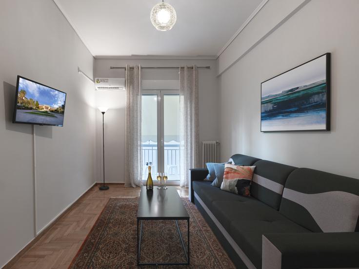 Building Platia Viktorias - vilaman-ike-avantio - 1224525 - ATH adresindeki bir dairede modern mobilyalarla zarif bir şekilde tasarlanmış oturma odası Central Athens, Athens Building Platia Viktorias - vilaman-ike-avantio - 1224525 - ATH adresindeki bir dairede modern mobilyalarla zarif bir şekilde tasarlanmış oturma odası Central Athens, Athens