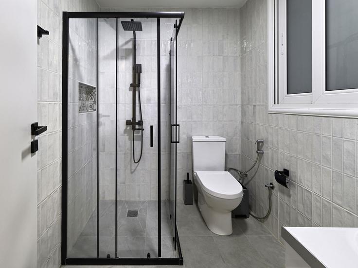 Raffiniertes und schön gestaltetes Bad mit raffinierten Akzenten im Building Ioánnou Drosopoúlou - vilaman-ike-avantio - 1282179 - ATH in Central Athens, Athens