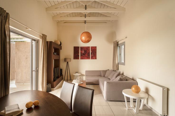 Cephalonia, Cephalonia에 위치한 Building Svoronata - vilaman-ike-avantio - 1468344 유닛의 세련된 인테리어가 돋보이는 거실