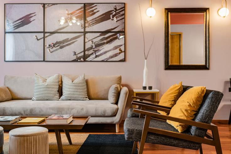 Mexico City, Mexico City 소재 Building Sierra Chalchihui - viva-houses-beyond-corp - 1258770 - MEX 유닛에 마련된, 현대적인 가구로 꾸며진 우아한 디자인의 거실 Mexico City, Mexico City 소재 Building Sierra Chalchihui - viva-houses-beyond-corp - 1258770 - MEX 유닛에 마련된, 현대적인 가구로 꾸며진 우아한 디자인의 거실