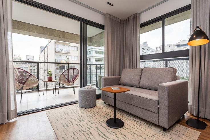 Sala de estar elegantemente projetada com móveis modernos em um apartamento no Building Alameda Franca - viva - 1521293 em Cerqueira César, São Paulo Sala de estar elegantemente projetada com móveis modernos em um apartamento no Building Alameda Franca - viva - 1521293 em Cerqueira César, São Paulo