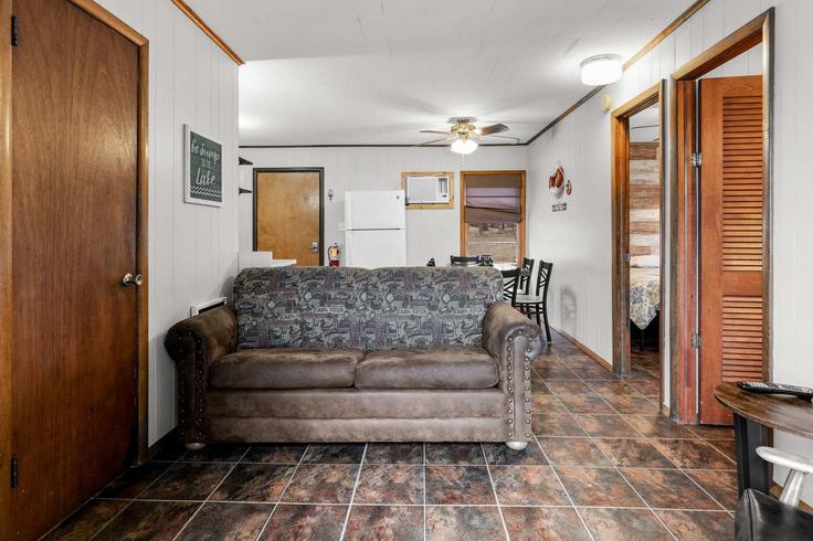 Galena, Galena에 위치한 Building Hideaway Road - weekender-management - 1631839 유닛의 세련된 인테리어가 돋보이는 거실