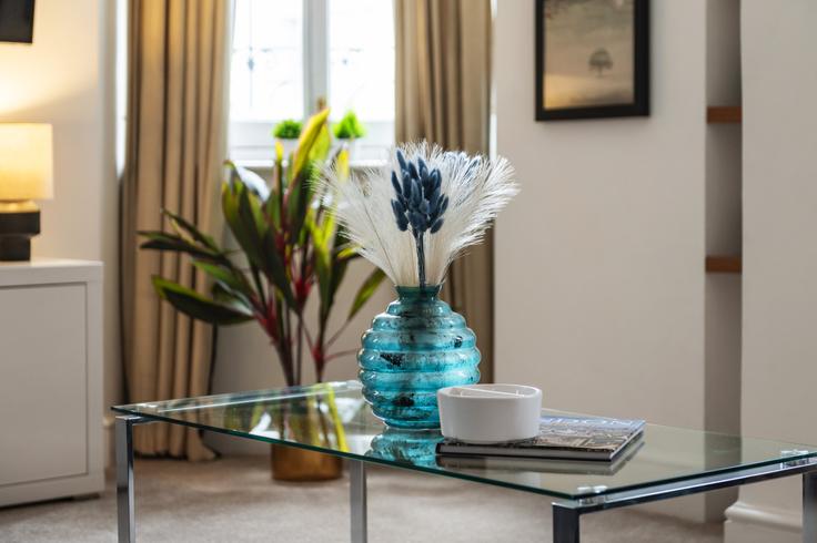 City of Westminster, London에 위치한 Building Trafalgar Square - welcome-london-ltd - 1511440 유닛의 세련된 인테리어가 돋보이는 거실