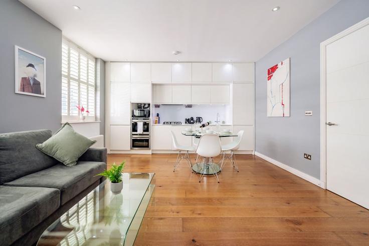 Salle de séjour élégante avec mobilier moderne dans un appartement à Building Drury Lane - welcome-london-ltd - 1511533 à London Borough of Camden, London