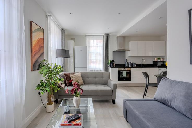 City of Westminster, London에 위치한 Building New Row - welcome-london-ltd - 1579450 유닛의 세련된 인테리어가 돋보이는 거실
