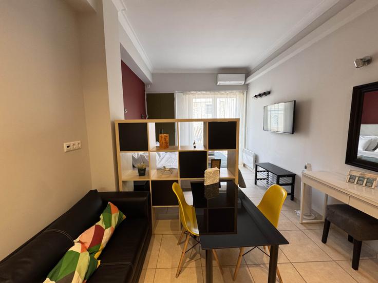 1 bedroom furnished apartment in Aiolou 1223132P, Central Athens, Athens, photo 1 1 bedroom furnished apartment in Aiolou 1223132P, Central Athens, Athens, photo 1