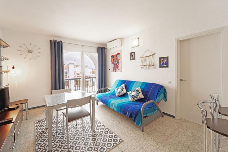 Empuriabrava, Empuriabrava에 위치한 Building Carrer Cavall de Mar - welcs - 1328208 아파트의 세련된 인테리어가 돋보이는 거실