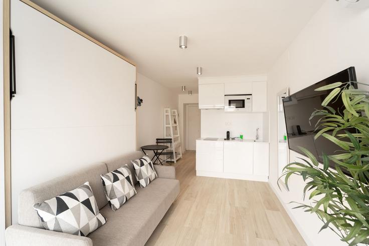 Empuriabrava, Empuriabrava에 위치한 Building Carrer Poblat Tipic-Edifici Nausica - welcs - 1328234 아파트의 세련된 인테리어가 돋보이는 거실