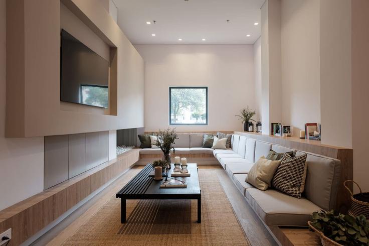 Elegant gestaltetes Wohnzimmer mit moderner Einrichtung in einer Wohnung im Building Carrera 33 - wellcometravel - 1309065 - COL in Teusaquillo, Bogotá