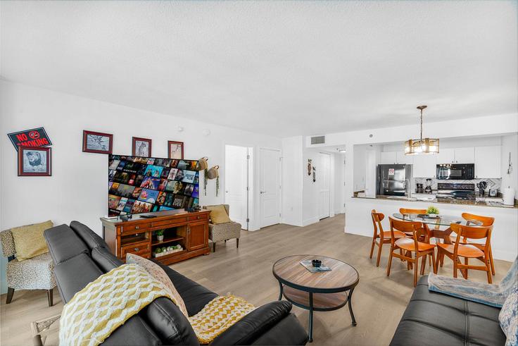 1 chambre appartement meublé à Brickell Bay Drive 1036739P , Miami, Miami, photo 1 1 chambre appartement meublé à Brickell Bay Drive 1036739P , Miami, Miami, photo 1