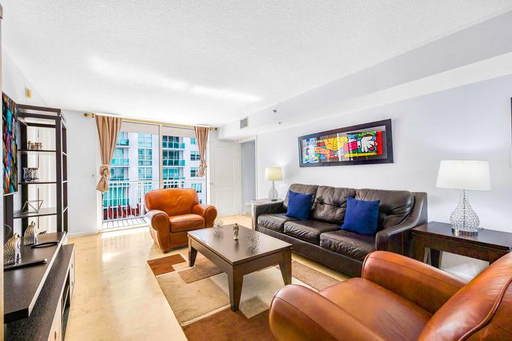 2 bedroom furnished apartment in Brickell Bay Drive 1050732P, Miami, Miami, photo 1 2 bedroom furnished apartment in Brickell Bay Drive 1050732P, Miami, Miami, photo 1