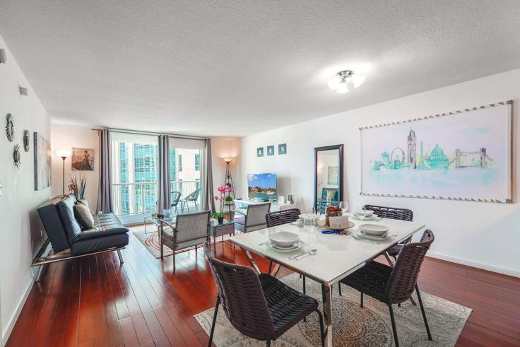 MiamiMiami의 Brickell Bay Drive(1022228P)에 위치한 1베드룸 풀퍼니시드 아파트 - 사진1 MiamiMiami의 Brickell Bay Drive(1022228P)에 위치한 1베드룸 풀퍼니시드 아파트 - 사진1