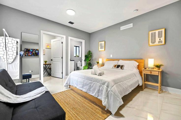 Northwest 46th Streetにあるのスタジオ・家具付きアパート(1254771P、Miami、Miami)写真 1枚 Northwest 46th Streetにあるのスタジオ・家具付きアパート(1254771P、Miami、Miami)写真 1枚