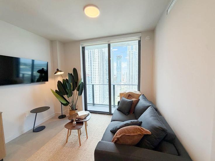 Miami, Miami에 위치한 Building Northeast 5th Street - whost - 1507035 유닛의 세련된 인테리어가 돋보이는 거실