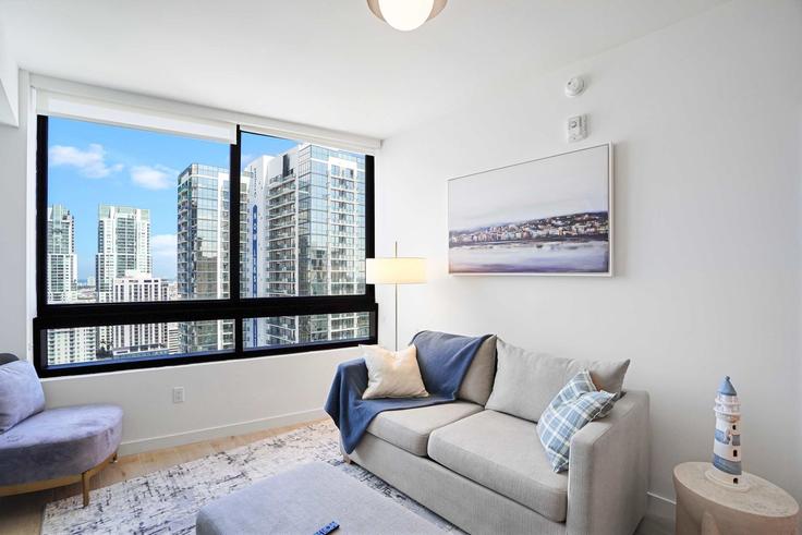 Miami MiamiのBuilding North Miami Avenue - whost - 1471177のアパートメントにある、モダンな家具を備えたエレガントなデザインのリビングルーム Miami MiamiのBuilding North Miami Avenue - whost - 1471177のアパートメントにある、モダンな家具を備えたエレガントなデザインのリビングルーム