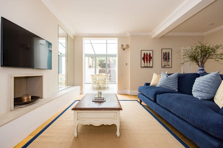 Salle de séjour élégante avec mobilier moderne dans un appartement à Building Longridge Road - will-jenkins-property-management - 1630037 à Royal Borough of Kensington and Chelsea, London Salle de séjour élégante avec mobilier moderne dans un appartement à Building Longridge Road - will-jenkins-property-management - 1630037 à Royal Borough of Kensington and Chelsea, London