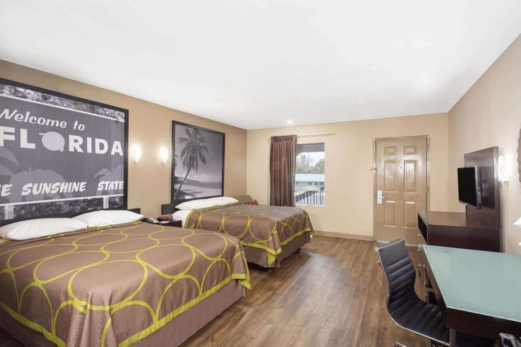 1 quarto mobiliado em apartamentos em Mobile Highway 1675402P, West Pensacola, West Pensacola, foto 1