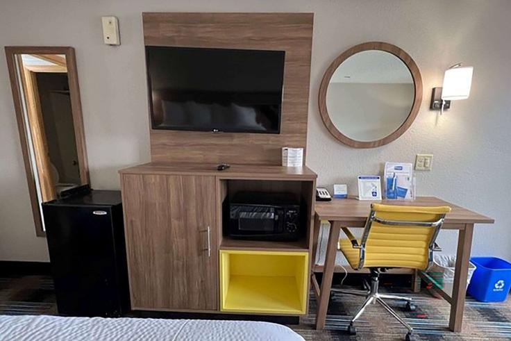 1 apartamento de un dormitorio amueblado en Electronics Parkway 1689034P , Liverpool, Liverpool, foto 1